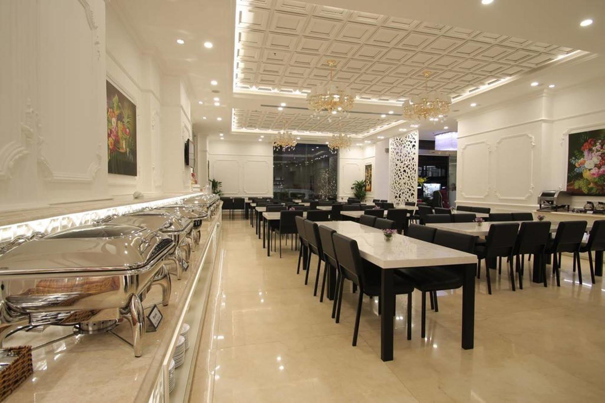 Le Duy Grand Hotel Thành Pho Ho Chí Minh Esterno foto
