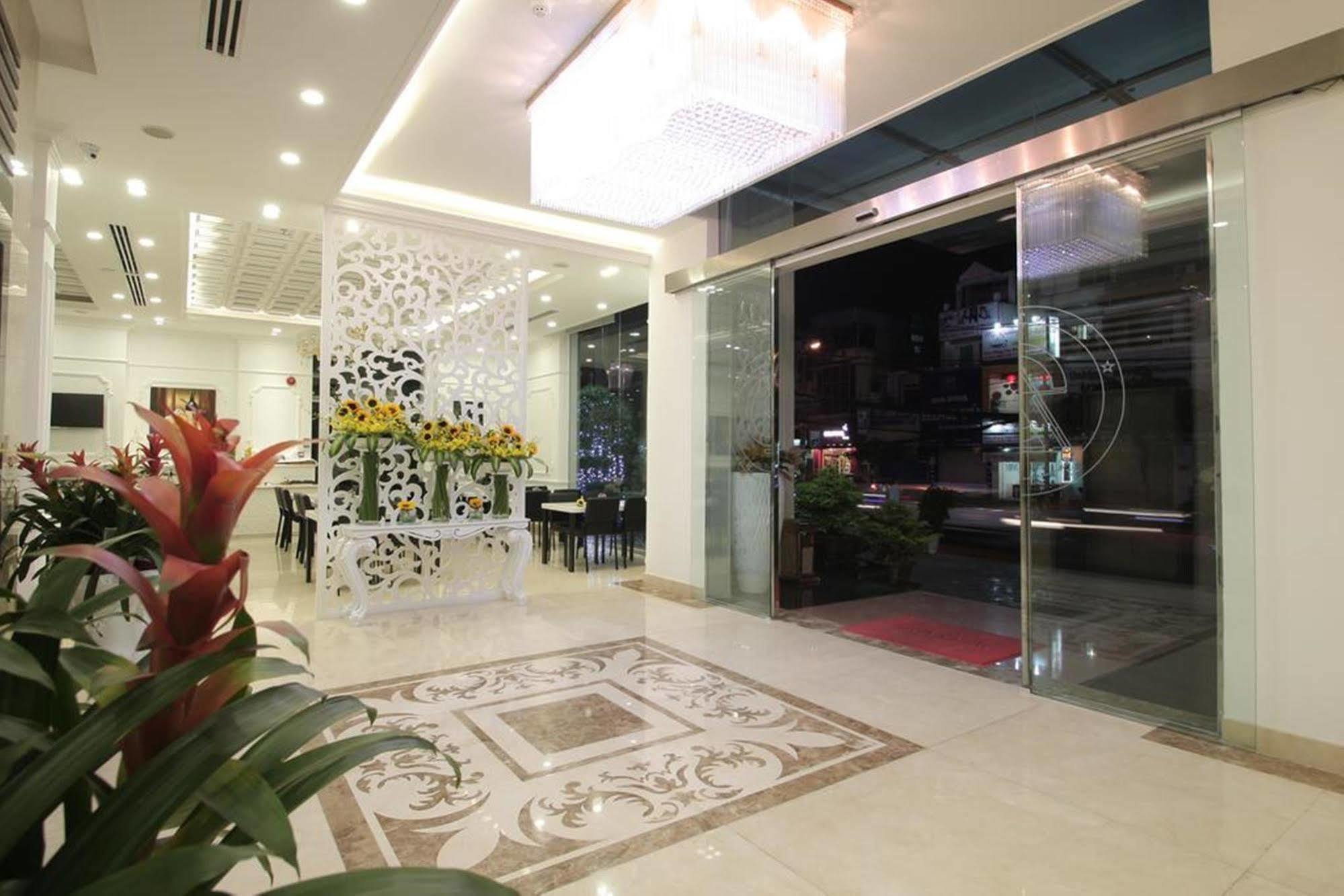 Le Duy Grand Hotel Thành Pho Ho Chí Minh Esterno foto